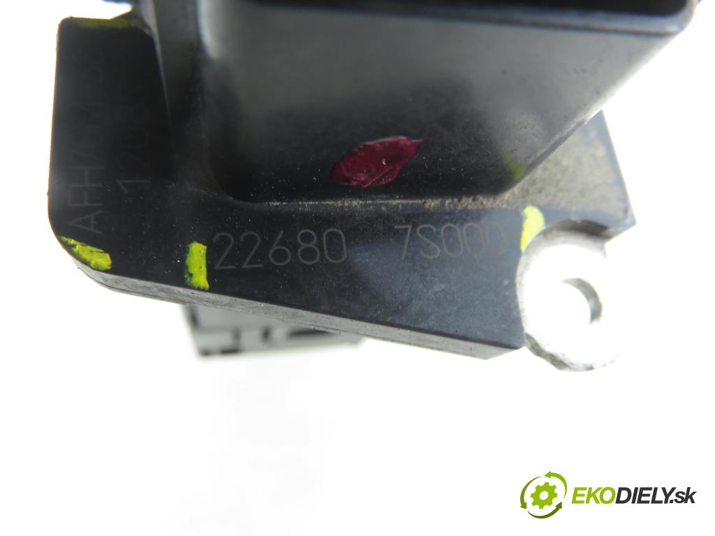 RENAULT KOLEOS I (HY_) SUV 2011 110,00 2.0 dCi 4x4 150 1995,00 váha vzduchu vzduchu AFH70M38 ; 226807S000