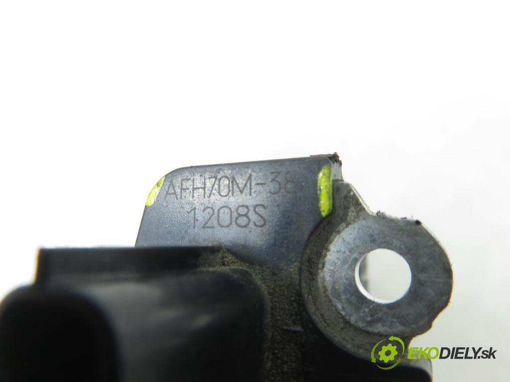 RENAULT KOLEOS I (HY_) SUV 2011 110,00 2.0 dCi 4x4 150 1995,00 váha vzduchu vzduchu AFH70M38 ; 226807S000