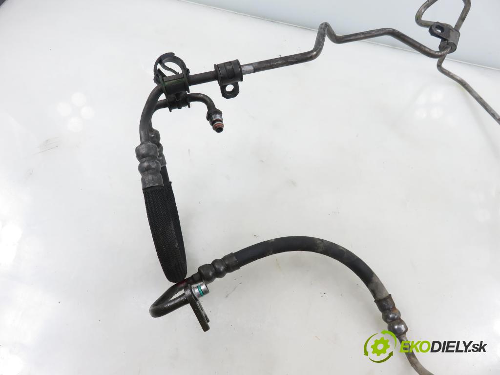 CITROEN C5 III Break (RW_) KOMBI 2008 150,00 2.7 HDi - UHZ (DT17BTED4) 2720,00 trubka / Rúra servočerpadlo