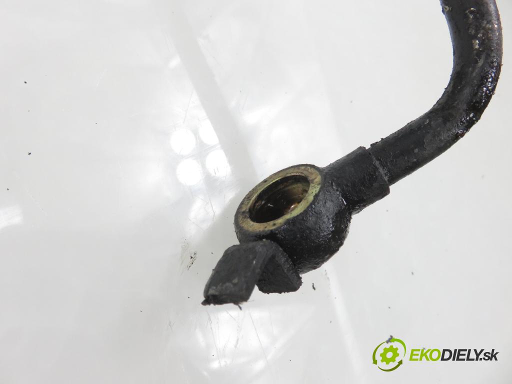 TOYOTA AVENSIS VERSO (_M2_) MINIVAN 2002 85,00 2.0 D (CLM20_) - 1CD-FTV 1995,00 trubka / Rúra servočerpadlo