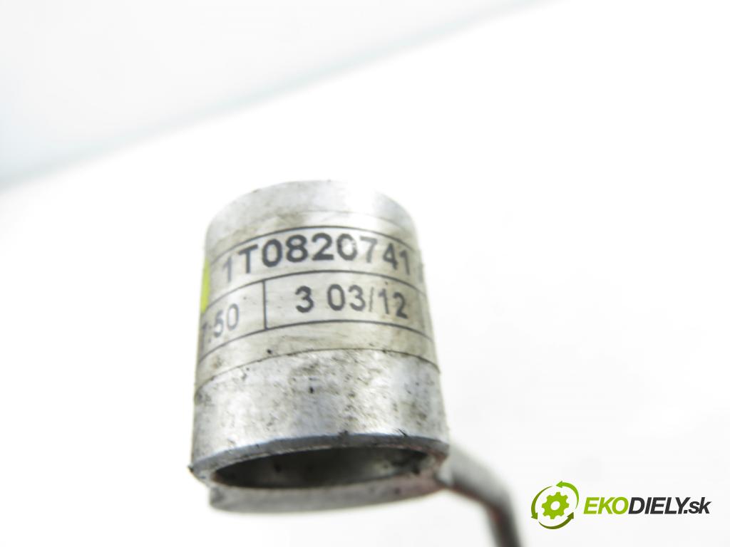 VW TOURAN (1T3) MINIVAN 2012 103,00 2.0 TDI - CFHC 1968,00 rúrka klimatizácie 1T0820741AB