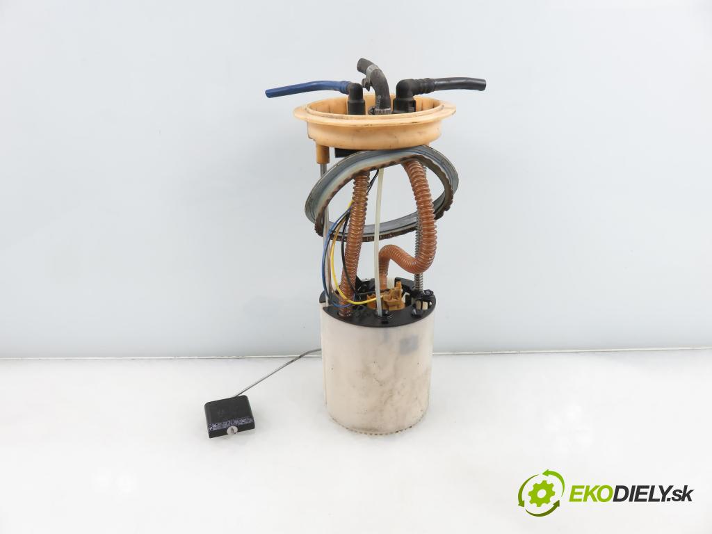 AUDI Q5 (8R) SUV 2010 176,00 3.0 TDI quattro - CCWA 2967,00 pumpa paliva 8R0919050 ; A2C53294406