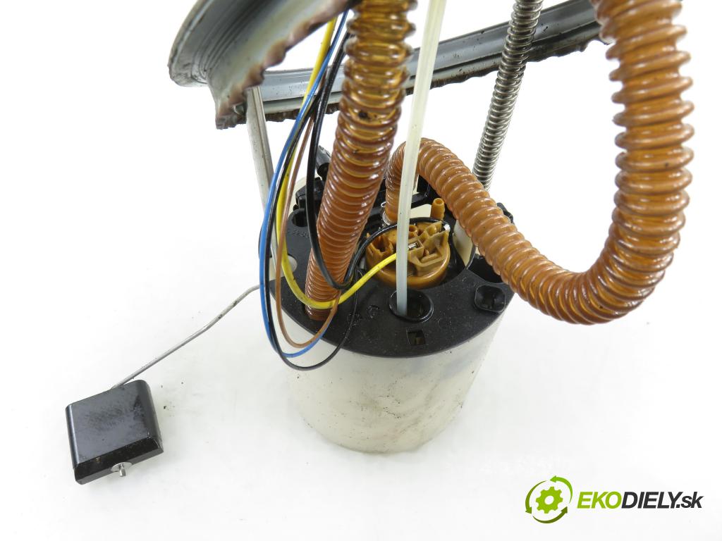 AUDI Q5 (8R) SUV 2010 176,00 3.0 TDI quattro - CCWA 2967,00 pumpa paliva 8R0919050 ; A2C53294406