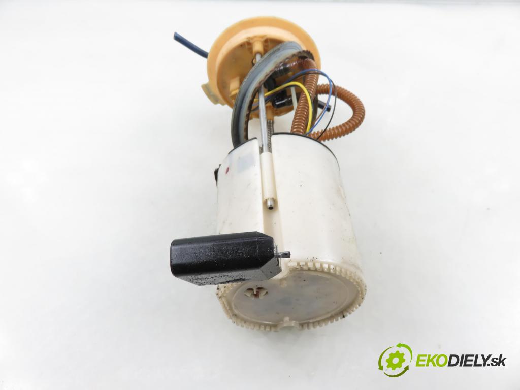 AUDI Q5 (8R) SUV 2010 176,00 3.0 TDI quattro - CCWA 2967,00 pumpa paliva 8R0919050 ; A2C53294406