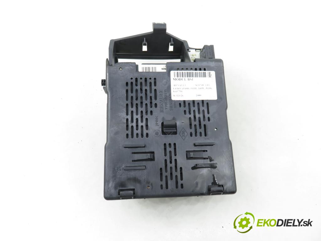 RENAULT SCENIC I (JA0/1_) MINIVAN 2000 70,00 1.4 16V 95 -  K4J 750 1390,00 MODUL BSI 8200029342A ; S108502610C