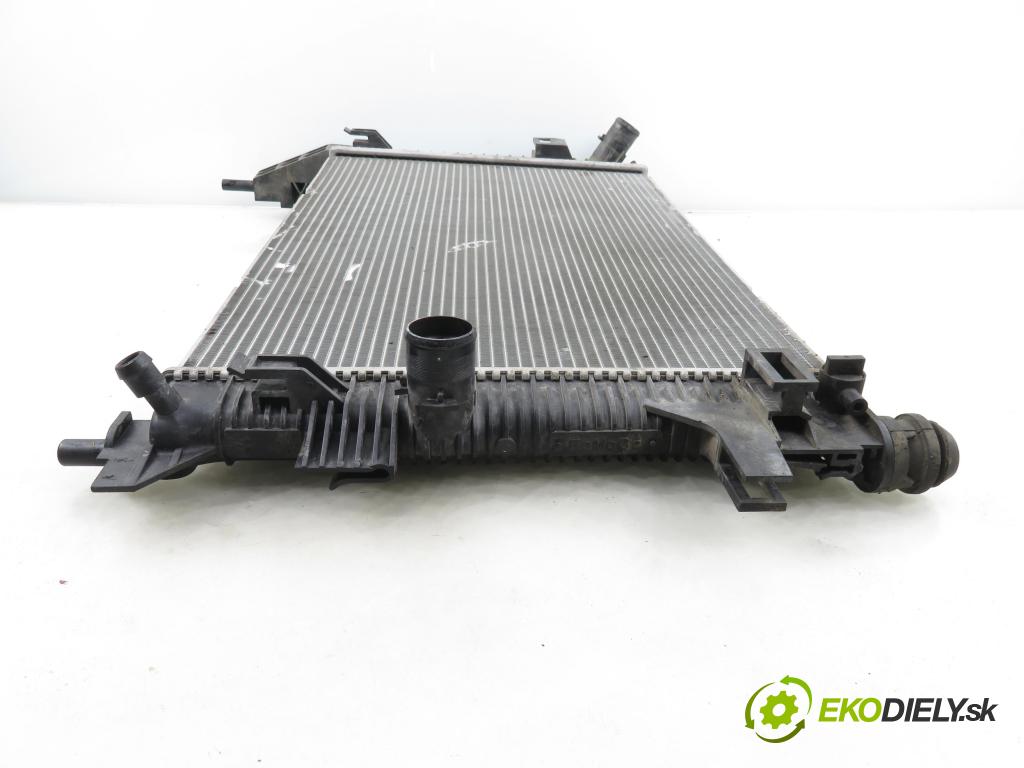 FORD FOCUS III Turnier KOMBI 2012 85,00 1.6 TDCi - T1DB 1560,00 chladič vody BV618C342BC