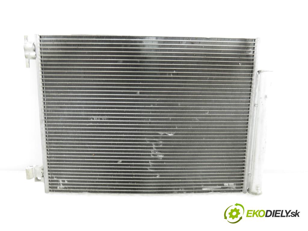 DACIA DUSTER (HM_) SUV 2021 74,00 1.0 TCe 100 (HMMT) 999,00 chladič klimatizace 921006454RB ; M155718 (Chladič klimatizace)