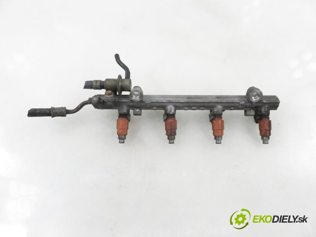 MITSUBISHI SPACE STAR nadwozie wielkoprzestrzenne (MPV) (DG_A) MINIVAN 2004 72,00 1.6 16V (DG3A) 98 - 4G18 1584,00 Lišta vstrekovacia CDH210 (Vstrekovacia lišta)