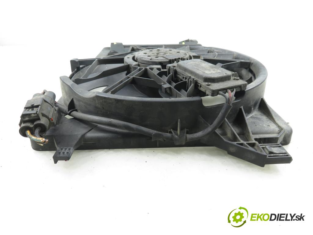 VOLVO V50 (MW) KOMBI 2006 80,00 1.6 D - 109  D 4164 T 1560,00 Ventilátor chladič klíma/voda 3M5H8C607RG