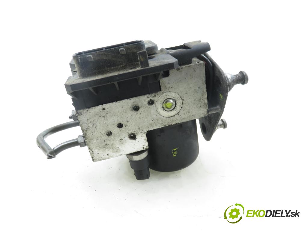 MERCEDES-BENZ VANEO (414) MINIVAN 2002 92,00 1.9 (414.700) - M 166.991 1898,00 Pumpa ABS A0044310912HL ; 9265202461 (Pumpa ABS)