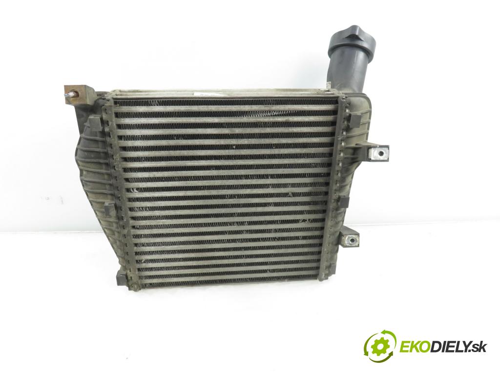 PORSCHE CAYENNE II (92A) SUV 2010 176,00 3.0 Diesel - M 05.9E 2967,00 chladič intercooler 7L6145803D