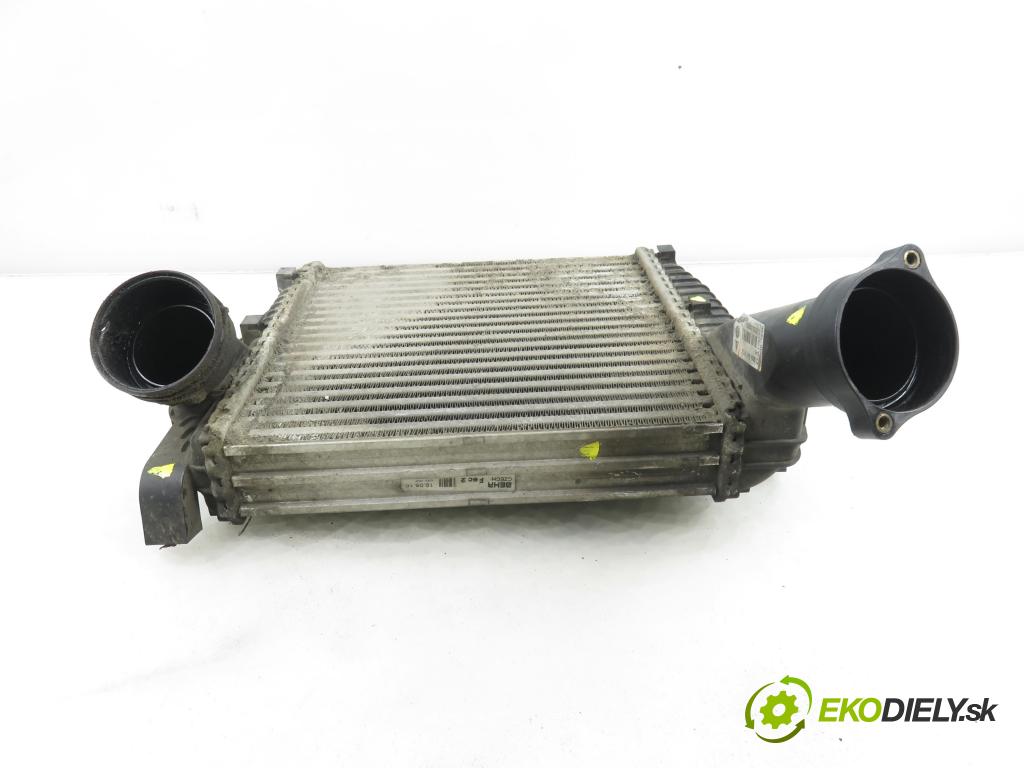 PORSCHE CAYENNE II (92A) SUV 2010 176,00 3.0 Diesel - M 05.9E 2967,00 chladič intercooler 7L6145803D