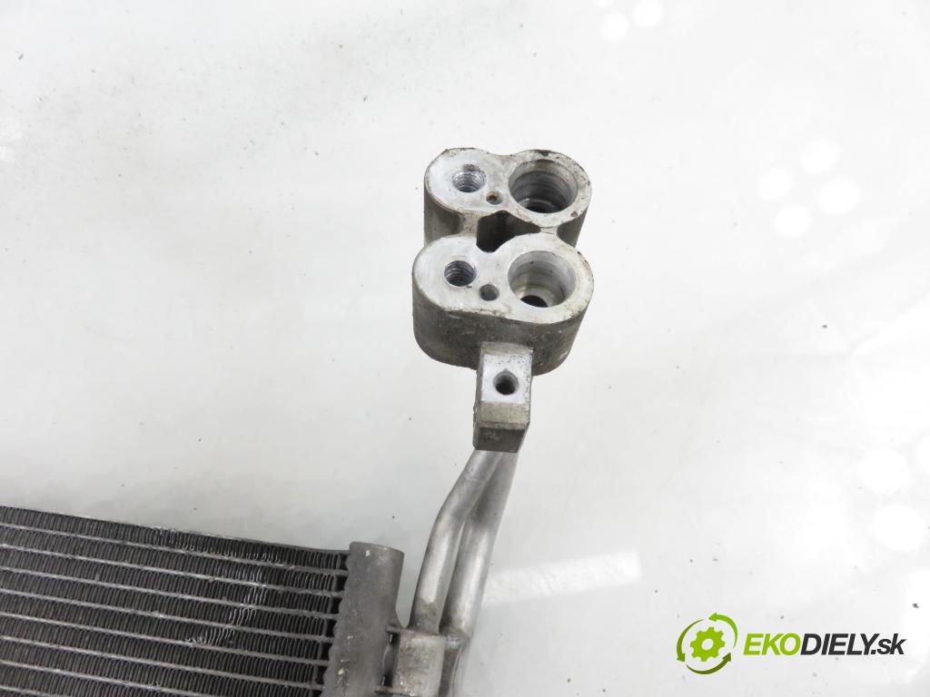 PORSCHE CAYENNE II (92A) SUV 2010 176,00 3.0 Diesel - M 05.9E 2967,00 chladič klimatizácie  (Chladič klimatizácie)