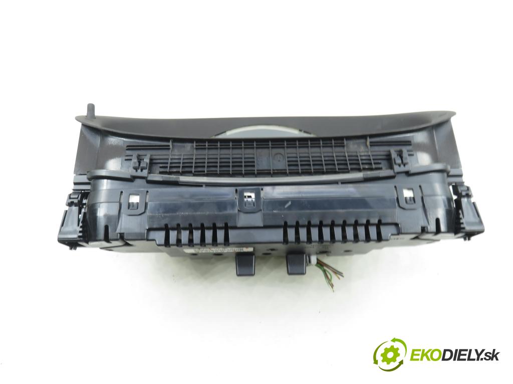 MERCEDES-BENZ KLASA C T-Model (S203) KOMBI 2005 90,00 C 200 CDI (203.207) 122 - OM 646.962 2148,00 Prístrojovka elektrický A2035409547 ; 110080307004