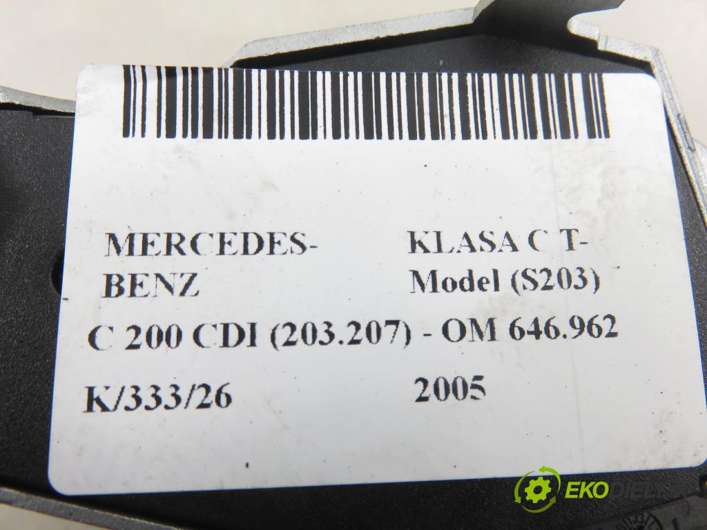 MERCEDES-BENZ KLASA C T-Model (S203) KOMBI 2005 90,00 C 200 CDI (203.207) 122 - OM 646.962 2148,00 blokáda tyče volantu A2034621130