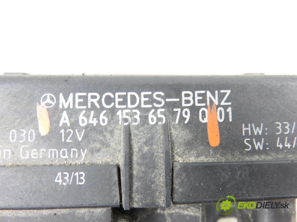 MERCEDES-BENZ KLASA C T-Model (S203) KOMBI 2005 90,00 C 200 CDI (203.207) 122 - OM 646.962 2148,00 RELÉ: SWIEC: A6461536579