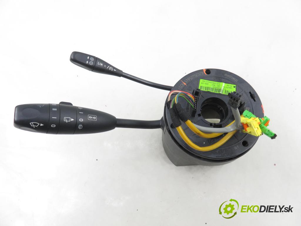 MERCEDES-BENZ KLASA C T-Model (S203) KOMBI 2005 90,00 C 200 CDI (203.207) 122 - OM 646.962 2148,00 páčka/prepínač A2035405845