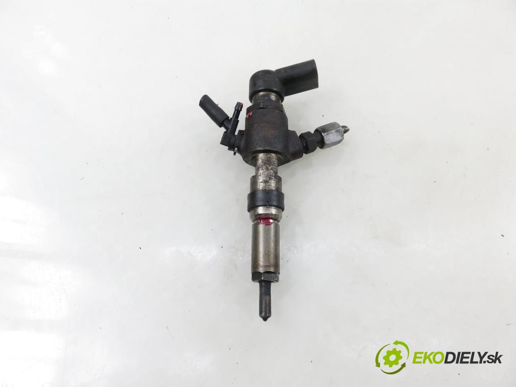 FORD FIESTA V (JH_, JD_) HB 2007 50,00 1.4 TDCi 68 - F6JB 1399,00 vstřikovač 9654551080 (Vstřikovač paliva)