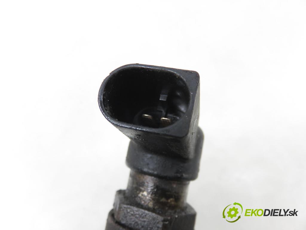 FORD FIESTA V (JH_, JD_) HB 2007 50,00 1.4 TDCi 68 - F6JB 1399,00 vstrekovač 9654551080 (Vstrekovač paliva)