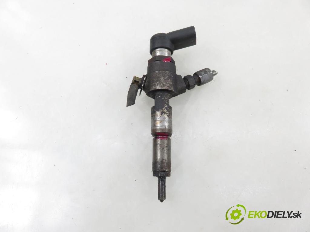 FORD FIESTA V (JH_, JD_) HB 2007 50,00 1.4 TDCi 68 - F6JB 1399,00 vstřikovač 9654551080 (Vstřikovač paliva)