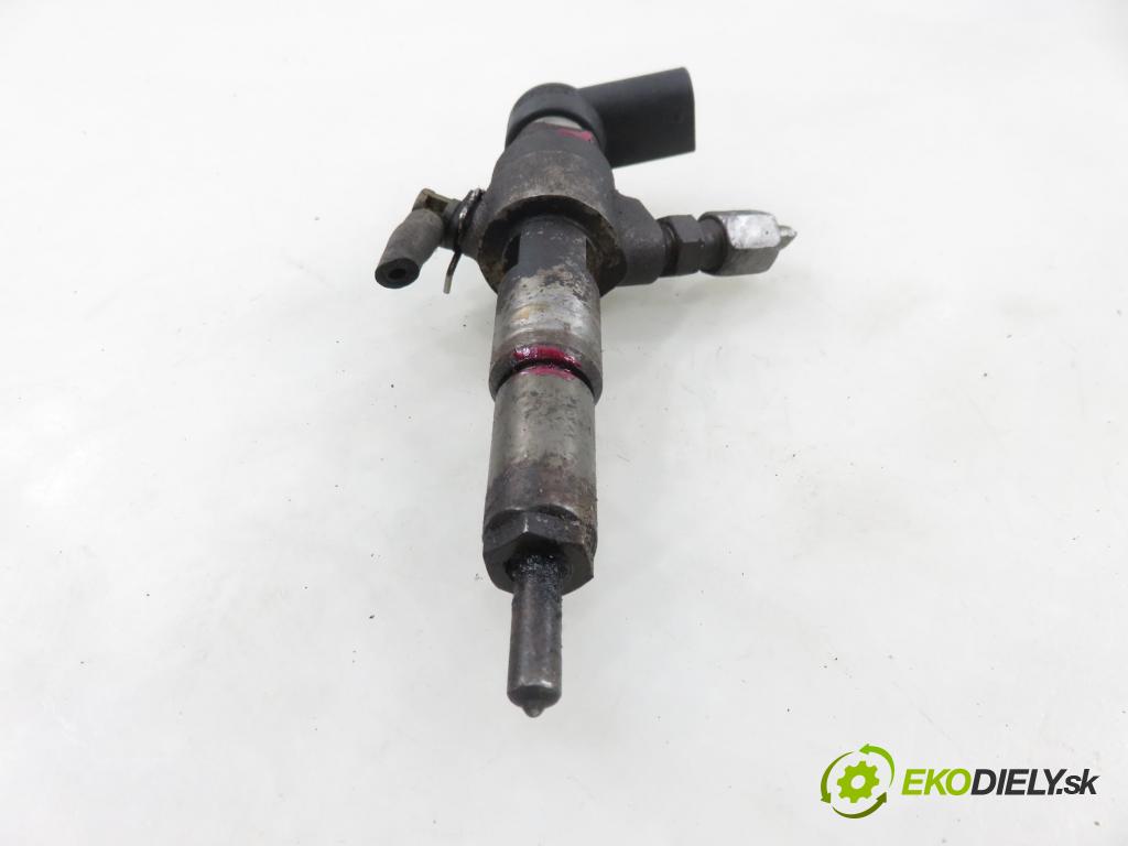 FORD FIESTA V (JH_, JD_) HB 2007 50,00 1.4 TDCi 68 - F6JB 1399,00 vstřikovač 9654551080 (Vstřikovač paliva)
