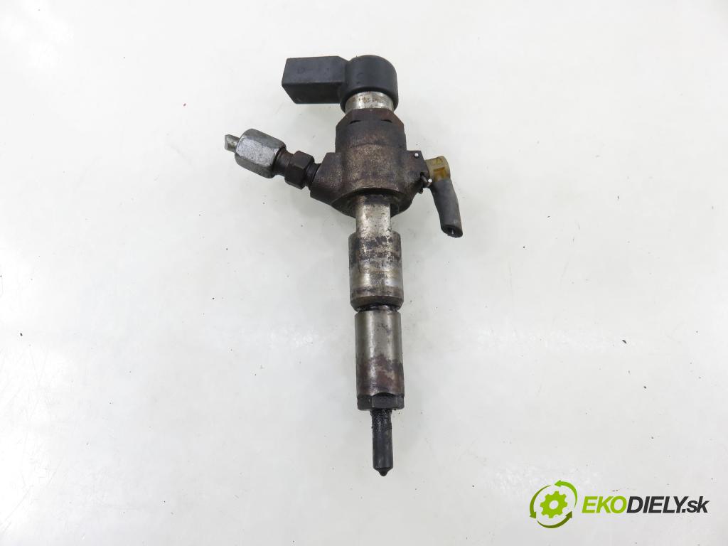 FORD FIESTA V (JH_, JD_) HB 2007 50,00 1.4 TDCi 68 - F6JB 1399,00 vstřikovač 9654551080 (Vstřikovač paliva)