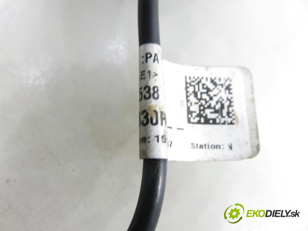 DACIA DUSTER (HM_) SUV 2021 74,00 1.0 TCe 100 (HMMT) 999,00 trubka vypínacího ložiska 308517830R