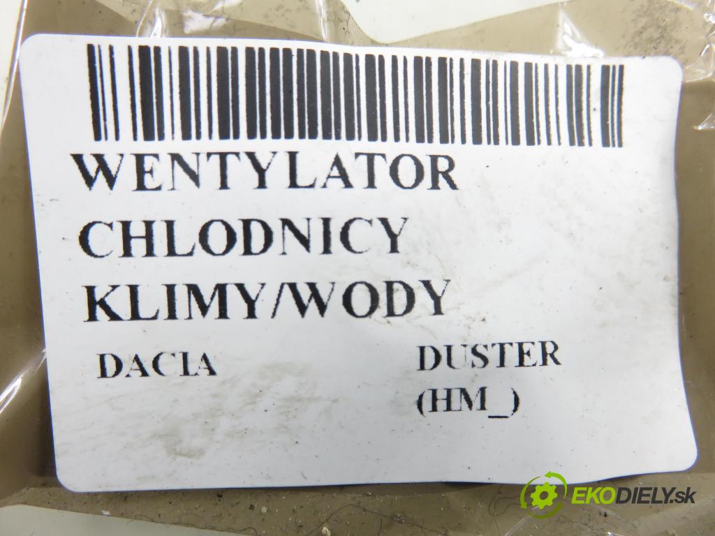 DACIA DUSTER (HM_) SUV 2021 74,00 1.0 TCe 100 (HMMT) 999,00 Ventilátor chladič klíma/voda 214818665R