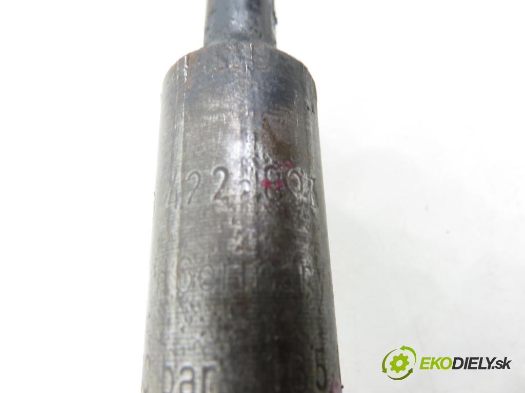 AUDI A3 (8L1) HB 2002 132,00 1.8 T 180 - AUQ 1781,00 rúrka / Rúra servočerpadlo 1J0422893CM