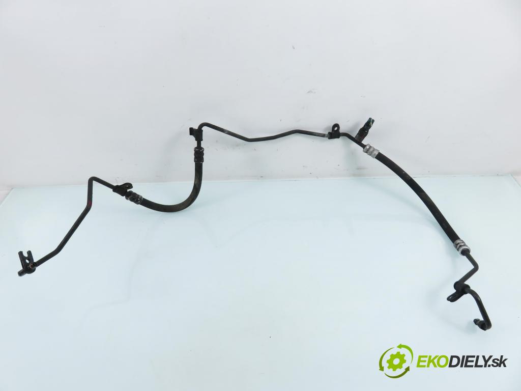 PEUGEOT 406 Break (8E/F) KOMBI 2005 100,00 2.0 16V 136 - RFN (EW10J4) 1997,00 trubka / Rúra servočerpadlo 9640677880