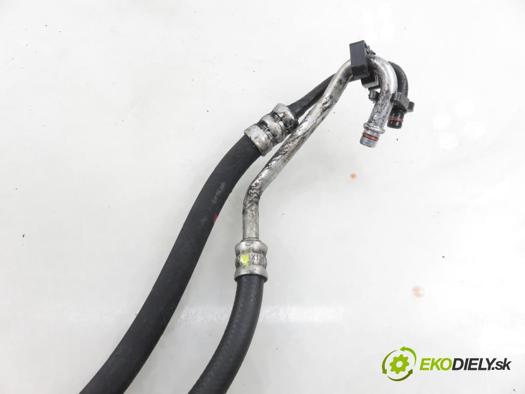 RENAULT ESPACE IV (JK0/1_) MINIVAN 2003 110,00 2.2 dCi (JK0H) 150 - G9T 742 2188,00 rúrka / Rúra servočerpadlo 8200023050