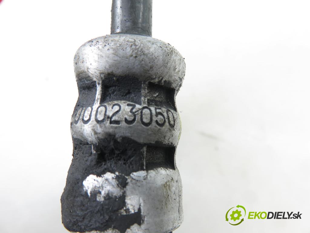 RENAULT ESPACE IV (JK0/1_) MINIVAN 2003 110,00 2.2 dCi (JK0H) 150 - G9T 742 2188,00 rúrka / Rúra servočerpadlo 8200023050