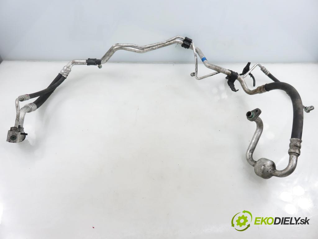 KIA SPORTAGE (SL) SUV 2012 100,00 2.0 CRDi 136 - D4HA 1995,00 rúrka klimatizácie 