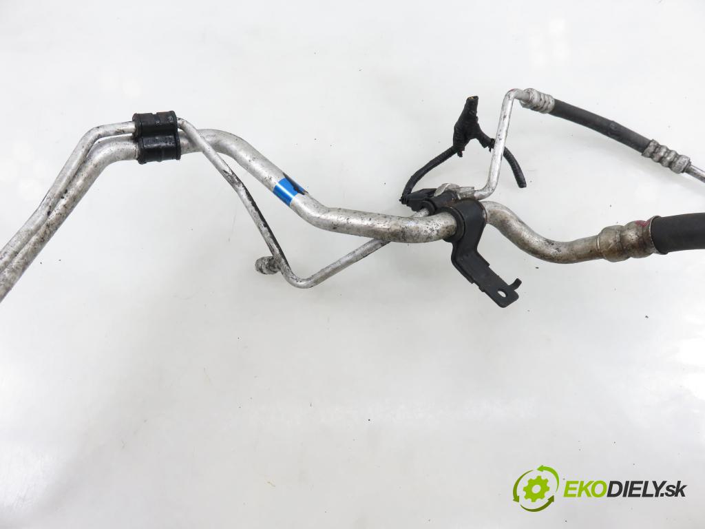 KIA SPORTAGE (SL) SUV 2012 100,00 2.0 CRDi 136 - D4HA 1995,00 rúrka klimatizácie