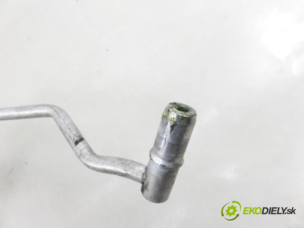 AUDI A4 (8K2, B8) SEDAN 2008 118,00 1.8 TFSI - CABB 1798,00 rúrka klimatizácie 8K0260710H