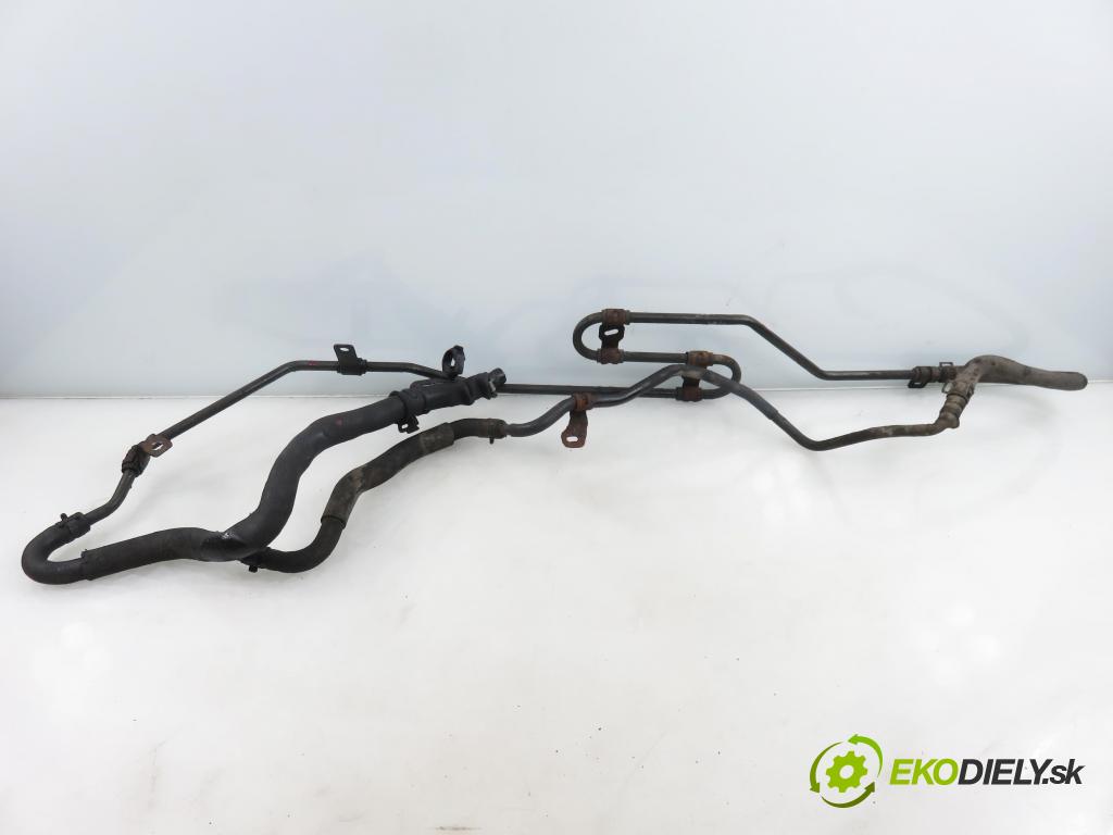 MAZDA CX-7 (ER) SUV 2008 175,00 2.3 MZR DISI Turbo AWD 238 - L3-VDT 2261,00 rúrka / Rúra servočerpadlo 