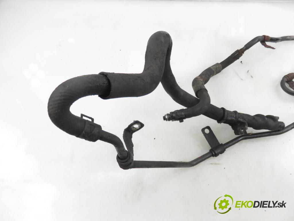 MAZDA CX-7 (ER) SUV 2008 175,00 2.3 MZR DISI Turbo AWD 238 - L3-VDT 2261,00 rúrka / Rúra servočerpadlo