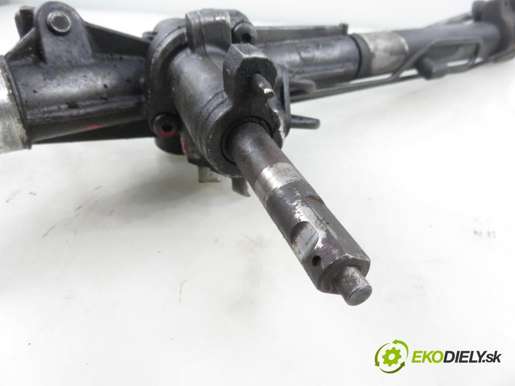 PEUGEOT 407 (6D_) SEDAN 2005 100,00 2.0 HDi 135 - RHR 1997,00 Riadenie ZE riadením D2X6G