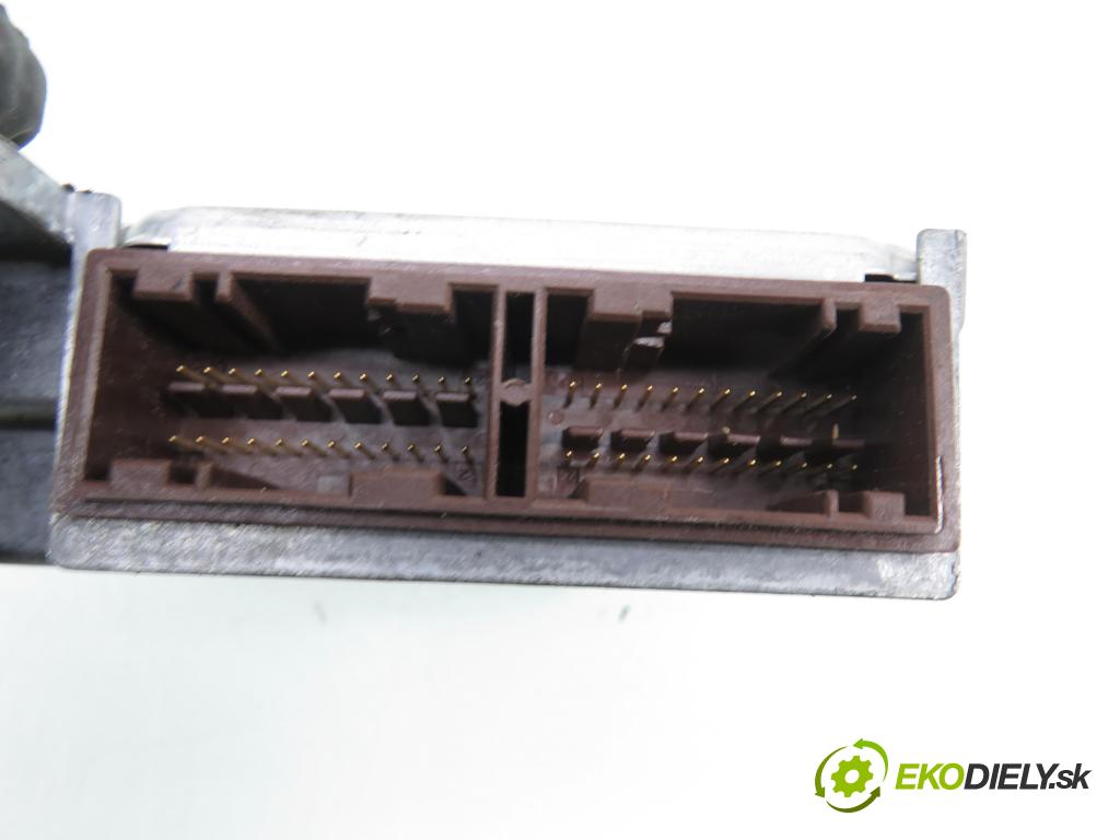 FIAT DOBLO nadwozie wielkoprzestrzenne (MPV) (119_, 223_) KOMBIVAN 2006 55,00 1.3 JTD - 199 A2.000 1248,00 MODUL air BAG 607141800 ; 51768697