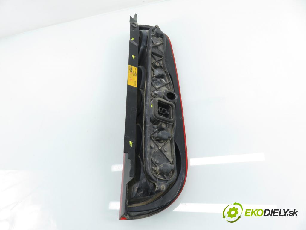 FIAT DOBLO nadwozie wielkoprzestrzenne (MPV) (119_, 223_) KOMBIVAN 2006 55,00 1.3 JTD - 199 A2.000 1248,00 Svetlo ľavé zadné 51755145