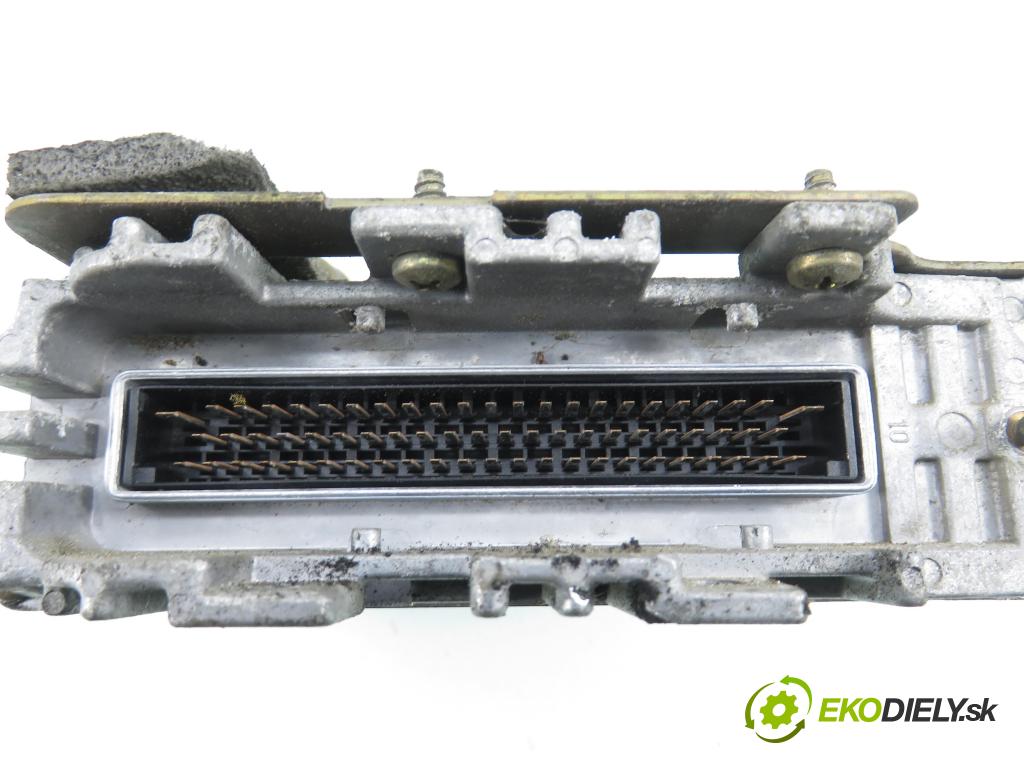 VW GOLF III (1H1) HB 1994 66,00 1.9 TDI 90 - 1Z 1896,00 Riadiaca jednotka Motor 028906021C ; 0281001170