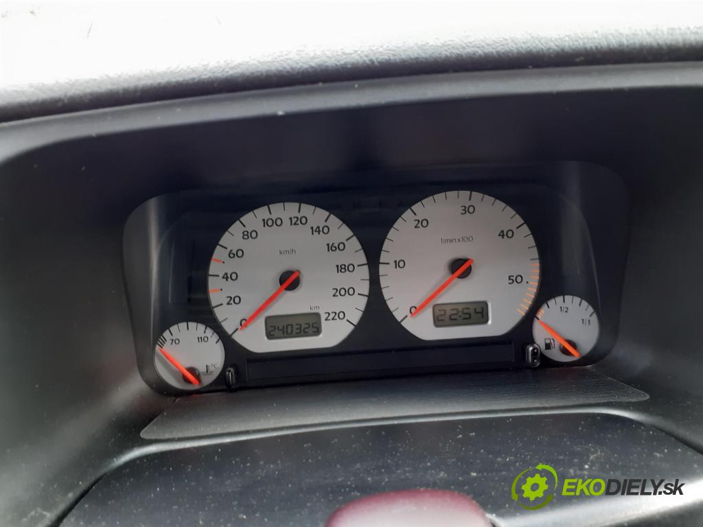 VW GOLF III (1H1) HB 1994 66,00 1.9 TDI 90 - 1Z 1896,00 Prístrojovka elektrický 5392325900G