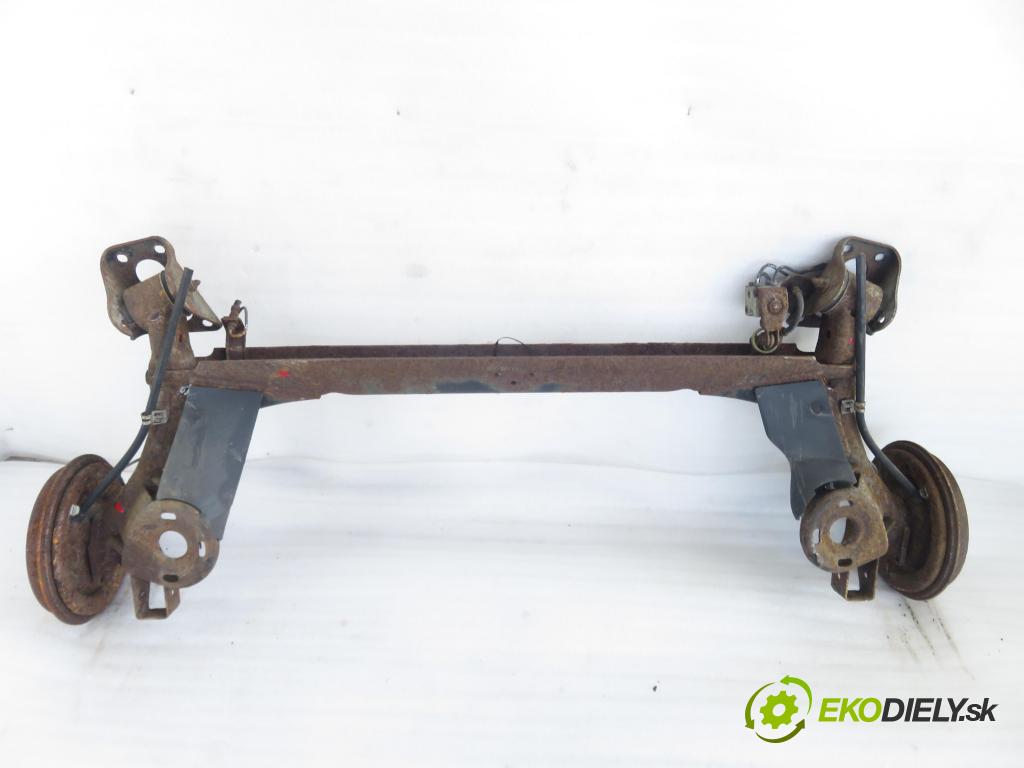 SKODA OCTAVIA I (1U2) LIFTBACK 1999 66,00 1.9 TDI 90- AGR 1896,00 výztuha zadní část