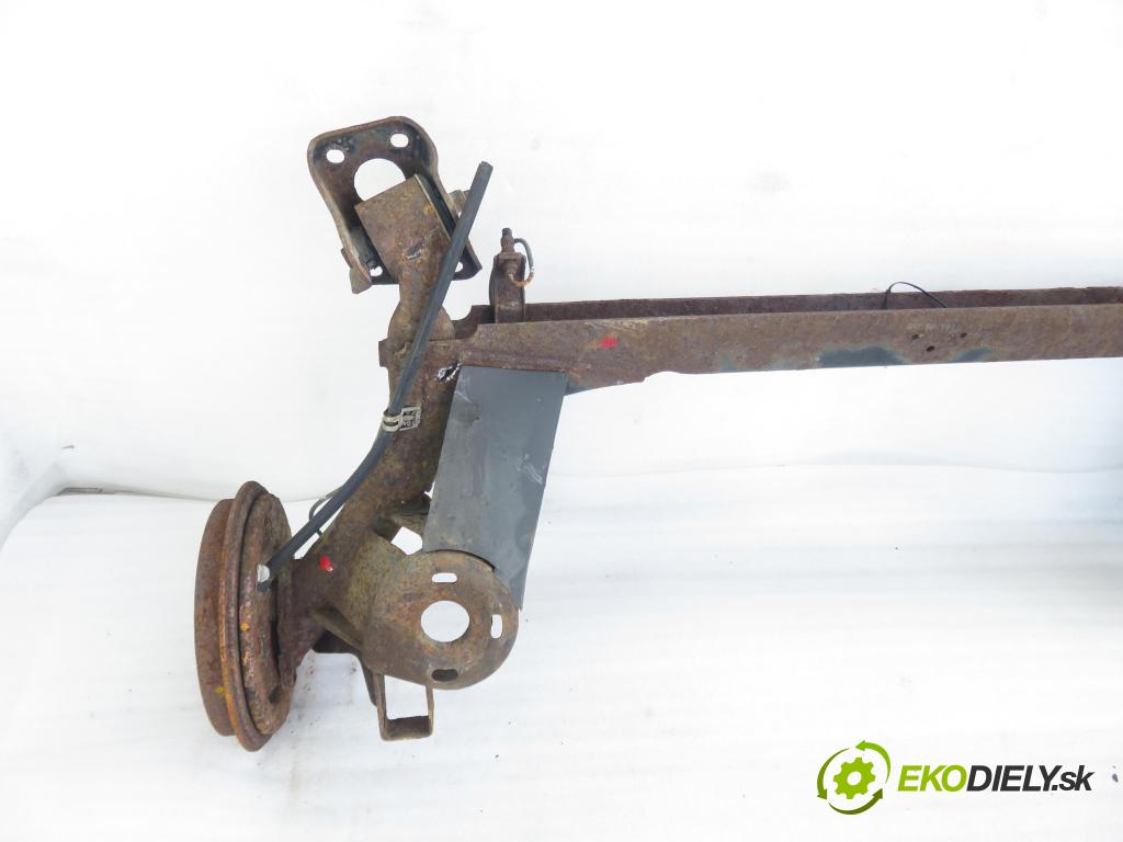 SKODA OCTAVIA I (1U2) LIFTBACK 1999 66,00 1.9 TDI 90- AGR 1896,00 výztuha zadní část