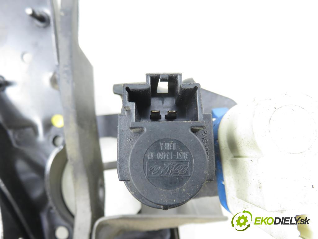 FORD S-MAX (WA6) MINIVAN 2006 92,00 1.8 TDCi 125 - QYWA 1753,00 PEDAL brzdy 6G922D094JE