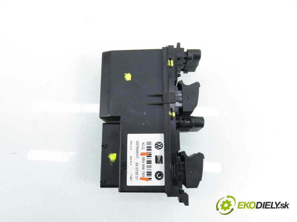 VW PASSAT B5 (3B2) SEDAN 1997 92,00 1.8 20V 125 - ADR 1781,00 Panel ovládania okien 3B4959793