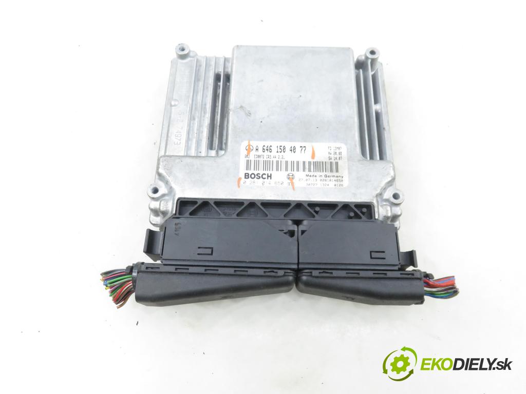 MERCEDES-BENZ KLASA C T-Model (S203) KOMBI 2005 90,00 C 200 CDI (203.207) 122 - OM 646.962 2148,00 řídící jednotka motora A6461504077 ; 0281014650