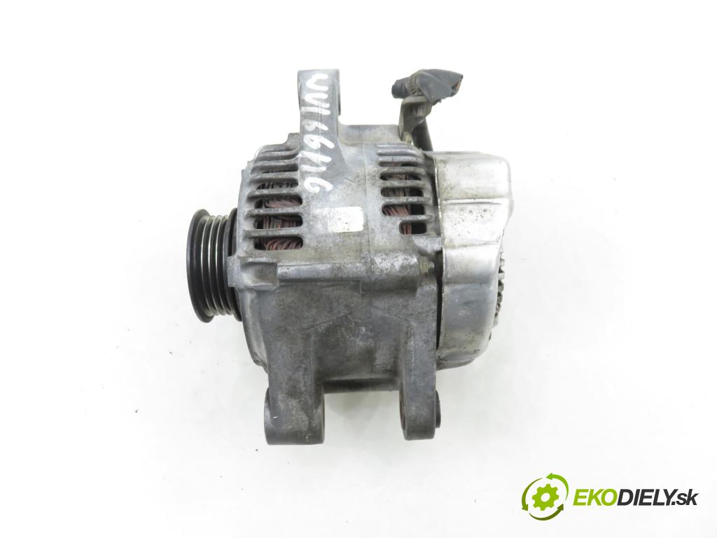 TOYOTA YARIS (_P1_) HB 2001 50,00 1.0 VVT- i 68 - 1SZ-FE 998,00 Alternátor  (Alternátor)