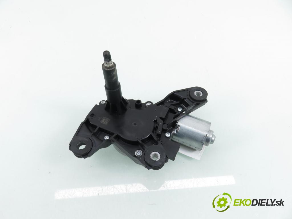 DACIA DUSTER (HM_) SUV 2021 74,00 1.0 TCe 100 (HMMT) 999,00 motorek stěrače ZADNÍ: A4538205800 ; 0390205080