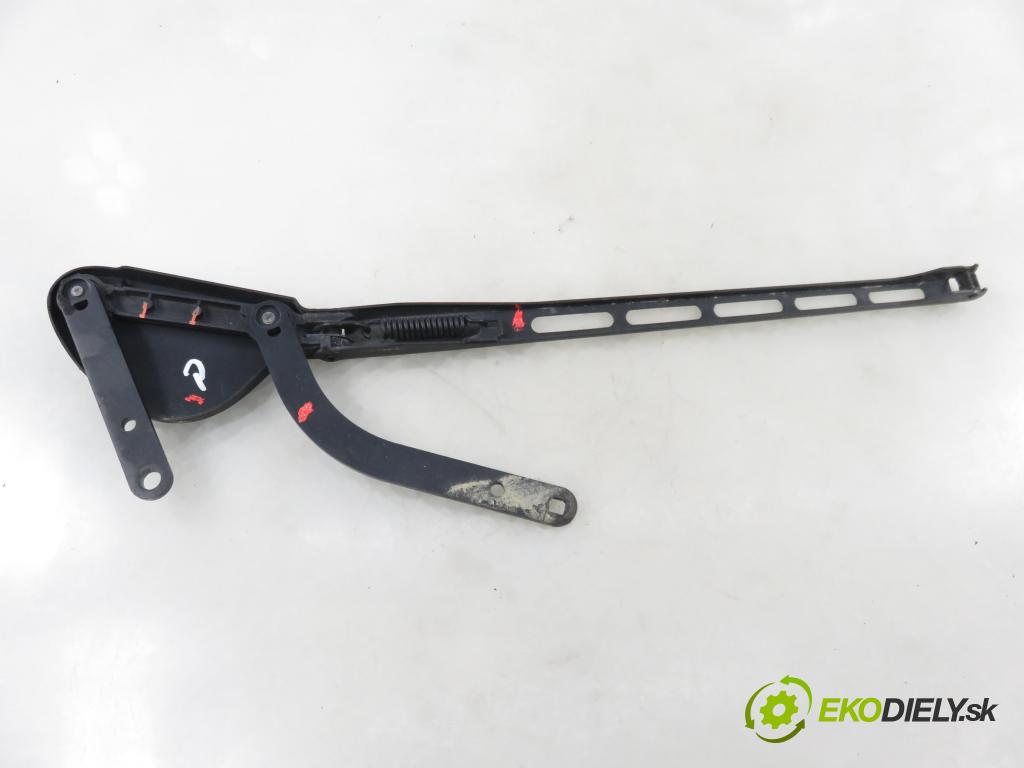 MERCEDES-BENZ KLASA C T-Model (S203) KOMBI 2005 90,00 C 200 CDI (203.207) 122 - OM 646.962 2148,00 RAMENO: stierače PP A2038203044